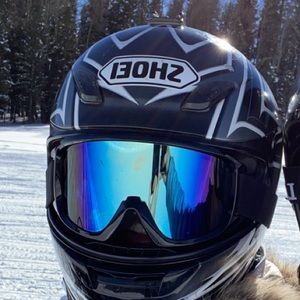 Meet your Posher, Carmen